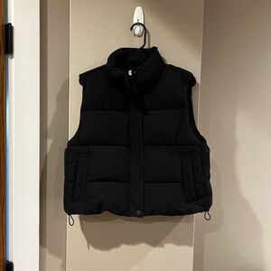 Women's Cropped Puffer Vest